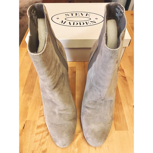 Steve Madden Women's Gray Effect Block-heel Boots - Suede Fall Outfit Staple - Picture 3 of 6